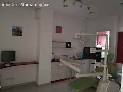 Vand 3 unituri stomatologice + alte echipamente si auxiliare